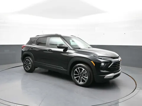 Another view of 2024 Chevrolet Trailblazer LT for sale in Brooklyn, NY at Plaza Toyota