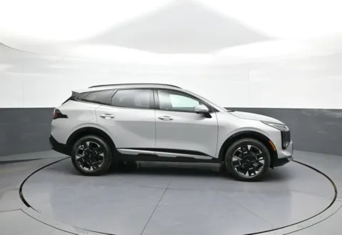 More photos of 2026 Kia Sportage SX-Prestige at Plaza KIA, NY