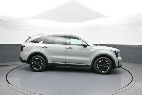 More photos of 2026 Kia Sorento S at Plaza KIA, NY