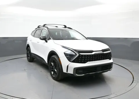 Another view of 2024 Kia Sportage X-Pro for sale in Brooklyn, NY at Plaza KIA