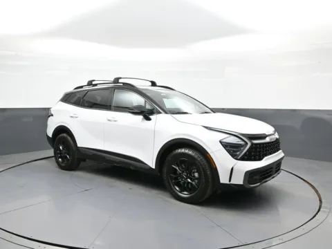 More photos of 2024 Kia Sportage X-Pro at Plaza KIA, NY