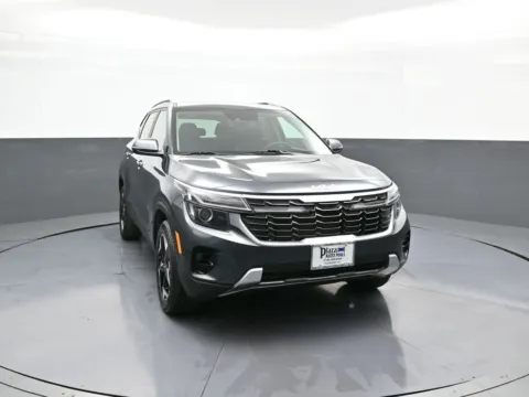 Another view of 2024 Kia Seltos EX for sale in Brooklyn, NY at Plaza KIA