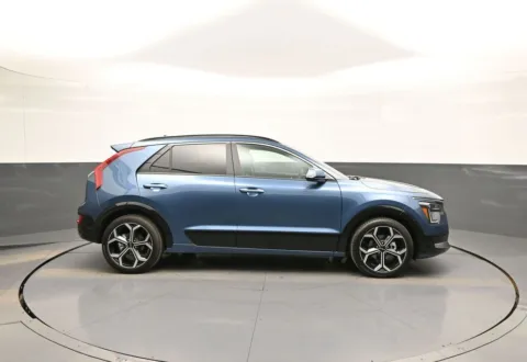 More photos of 2025 Kia Niro Plug-In Hybrid SX at Plaza KIA, NY