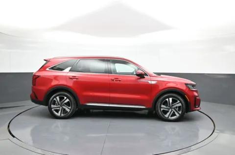 More photos of 2023 Kia Sorento Hybrid EX at Plaza KIA, NY