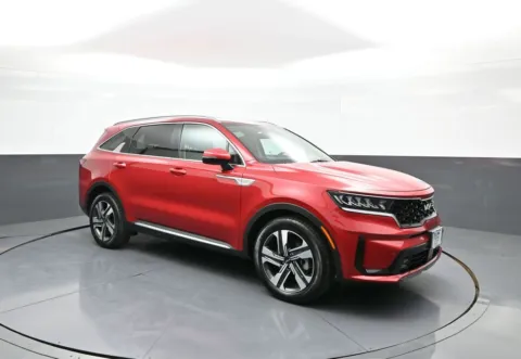 More photos of 2023 Kia Sorento Hybrid EX at Plaza KIA, NY