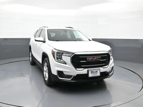 Another view of 2022 GMC Terrain SLE for sale in Brooklyn, NY at Plaza KIA