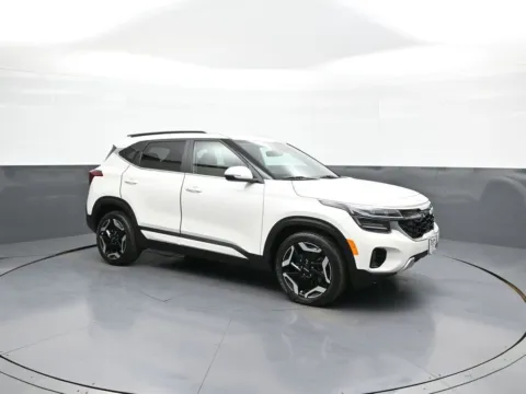 More photos of 2024 Kia Seltos SX at Plaza KIA, NY