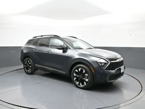 More photos of 2023 Kia Sportage X-Line at Plaza KIA, NY