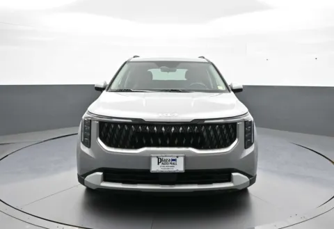 Photos of 2025 Kia Carnival EX for sale in Brooklyn, NY at Plaza KIA