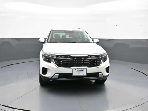 Photos of 2024 Kia Seltos EX for sale in Brooklyn, NY at Plaza KIA
