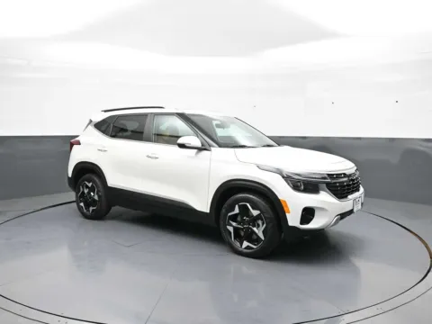 More photos of 2024 Kia Seltos EX at Plaza KIA, NY