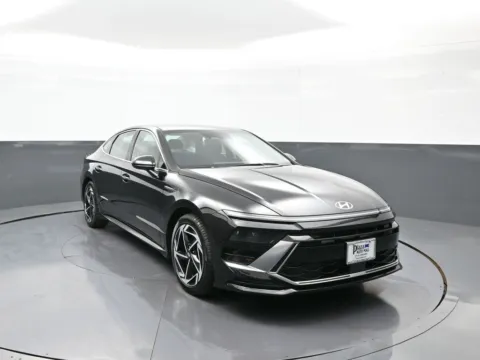 Another view of 2026 Hyundai Sonata SEL Sport for sale in Brooklyn, NY at Plaza Hyundai