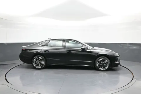 More photos of 2026 Hyundai Sonata SEL Sport at Plaza Hyundai, NY