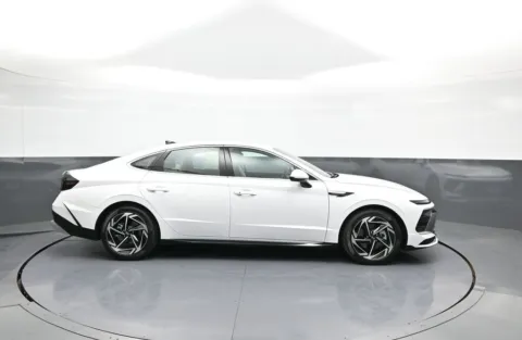 More photos of 2026 Hyundai Sonata SEL Sport at Plaza Hyundai, NY
