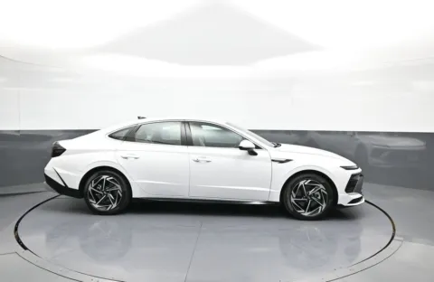 More photos of 2026 Hyundai Sonata SEL Sport at Plaza Hyundai, NY