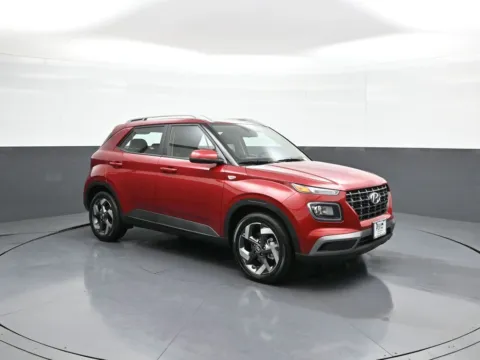 More photos of 2026 Hyundai Venue SEL at Plaza Hyundai, NY