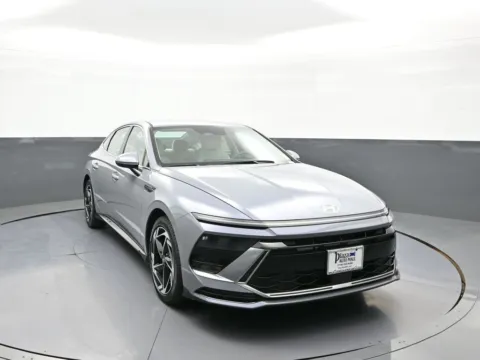 Another view of 2026 Hyundai Sonata SEL Sport for sale in Brooklyn, NY at Plaza Hyundai