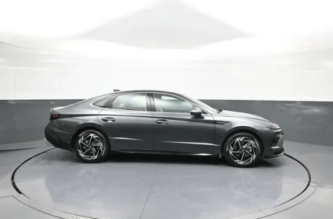 More photos of 2026 Hyundai Sonata SEL Sport at Plaza Hyundai, NY