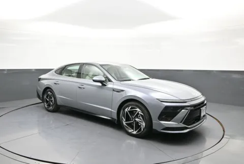 More photos of 2026 Hyundai Sonata SEL Sport at Plaza Hyundai, NY