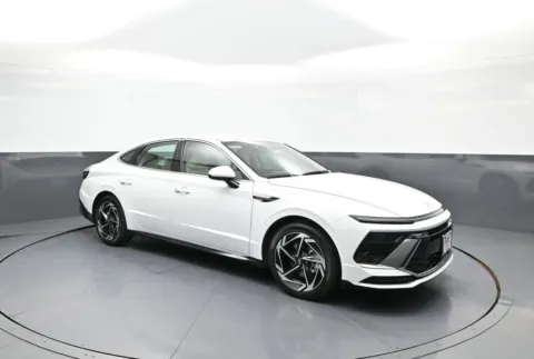 More photos of 2026 Hyundai Sonata SEL Sport at Plaza Hyundai, NY