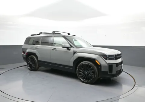 More photos of 2026 Hyundai Santa Fe Calligraphy at Plaza Hyundai, NY