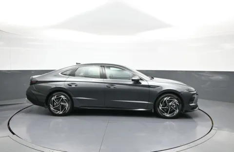 More photos of 2026 Hyundai Sonata SEL Sport at Plaza Hyundai, NY
