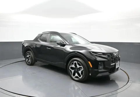 More photos of 2023 Hyundai Santa Cruz Limited at Plaza Hyundai, NY