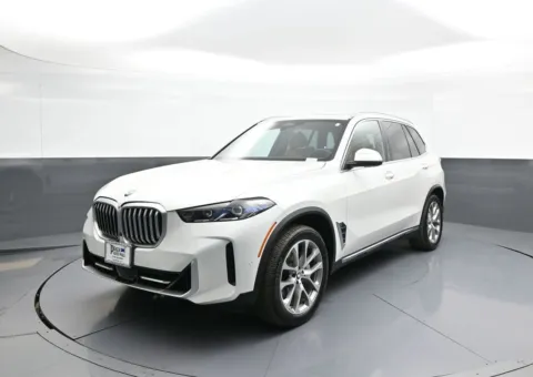White 2024 BMW X5 xDrive40i for sale in Brooklyn, NY