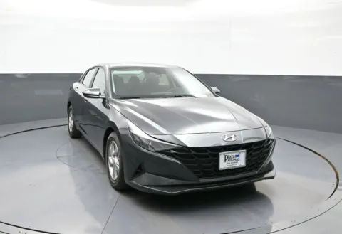Another view of 2021 Hyundai Elantra SE for sale in Brooklyn, NY at Plaza Hyundai