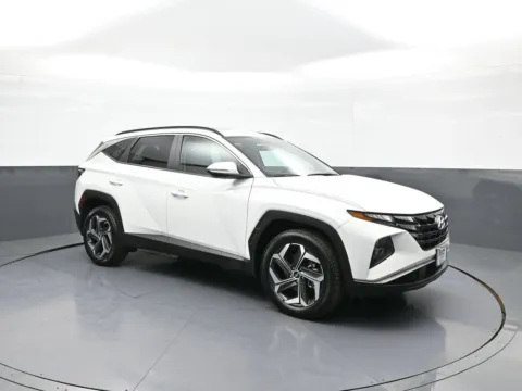 More photos of 2023 Hyundai Tucson SEL at Plaza Hyundai, NY