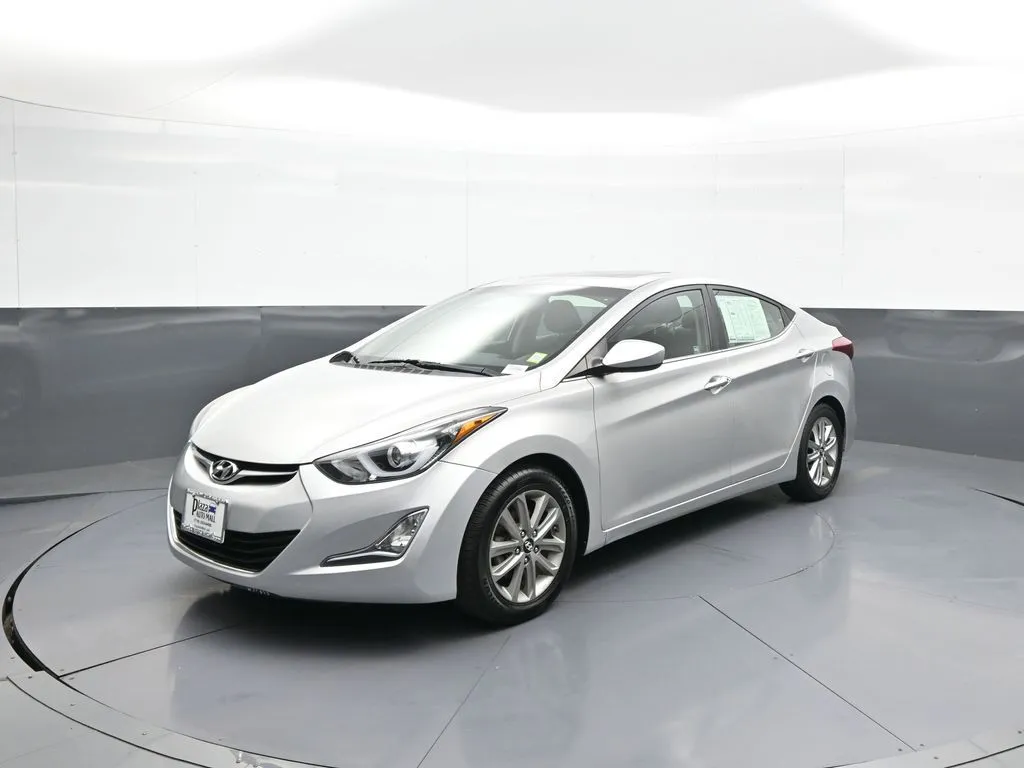 Silver 2015 Hyundai Elantra SE for sale in Brooklyn, NY