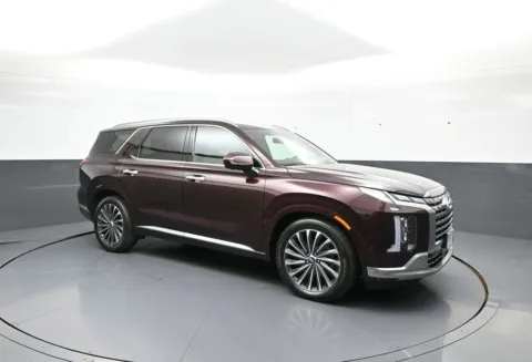 More photos of 2024 Hyundai Palisade Calligraphy at Plaza Hyundai, NY