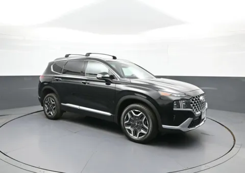 More photos of 2023 Hyundai Santa Fe Limited at Plaza Hyundai, NY