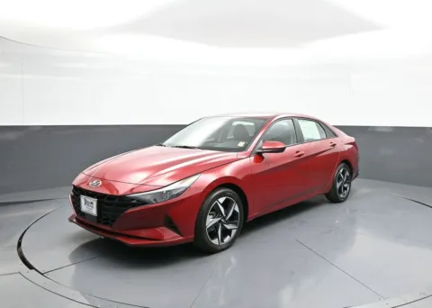 Red 2023 Hyundai Elantra SEL for sale in Brooklyn, NY