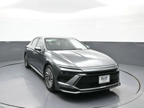 Another view of 2026 Hyundai Sonata Hybrid SEL for sale in Brooklyn, NY at Plaza Hyundai