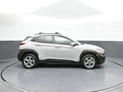 More photos of 2023 Hyundai Kona SEL at Plaza Hyundai, NY