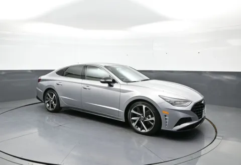 More photos of 2023 Hyundai Sonata SEL Plus at Plaza Hyundai, NY