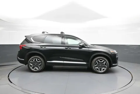 More photos of 2023 Hyundai Santa Fe Limited at Plaza Hyundai, NY