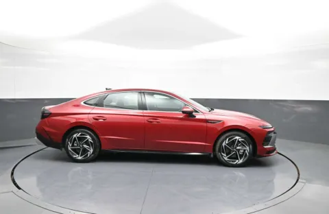 More photos of 2026 Hyundai Sonata SEL Sport at Plaza Hyundai, NY