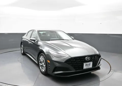 Another view of 2023 Hyundai Sonata SEL for sale in Brooklyn, NY at Plaza Hyundai