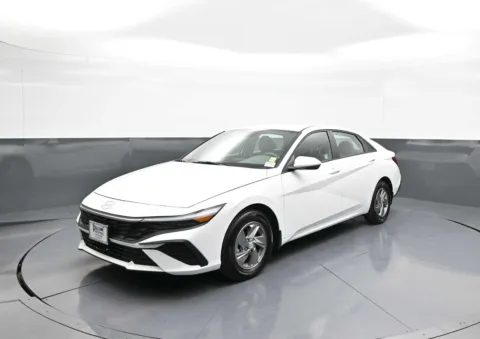 White 2025 Hyundai Elantra SE for sale in Brooklyn, NY