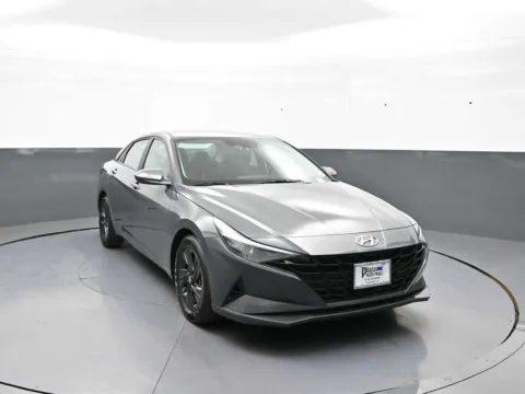Photos of 2023 Hyundai Elantra SEL for sale in Brooklyn, NY at Plaza Hyundai