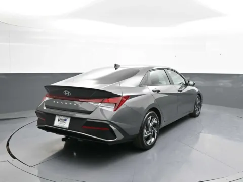 More photos of 2025 Hyundai Elantra SEL Sport at Plaza Hyundai, NY