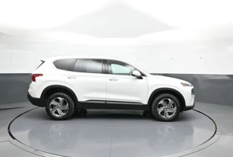 More photos of 2023 Hyundai Santa Fe SEL at Plaza Hyundai, NY