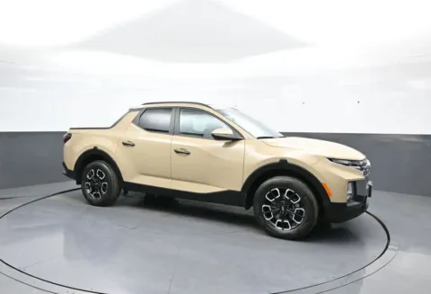 More photos of 2023 Hyundai Santa Cruz SEL at Plaza Hyundai, NY