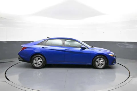 More photos of 2025 Hyundai Elantra SE at Plaza Hyundai, NY