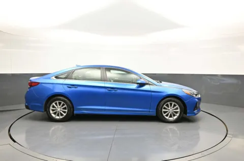 More photos of 2019 Hyundai Sonata SE at Plaza Hyundai, NY