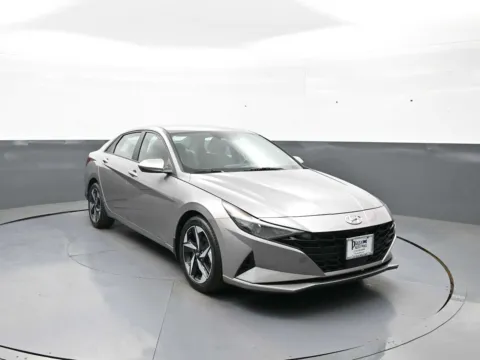 Photos of 2023 Hyundai Elantra SEL for sale in Brooklyn, NY at Plaza Hyundai