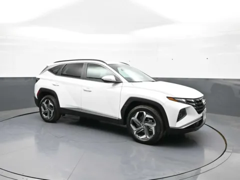 Another view of 2024 Hyundai Tucson SEL for sale in Brooklyn, NY at Plaza Hyundai