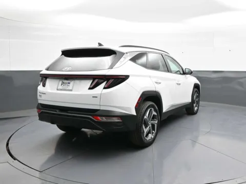 More photos of 2024 Hyundai Tucson SEL at Plaza Hyundai, NY